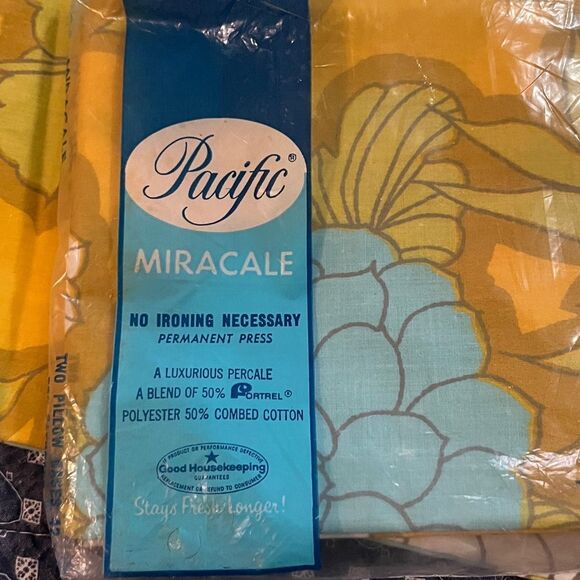 Vintage pillowcases - Picture 2 of 2